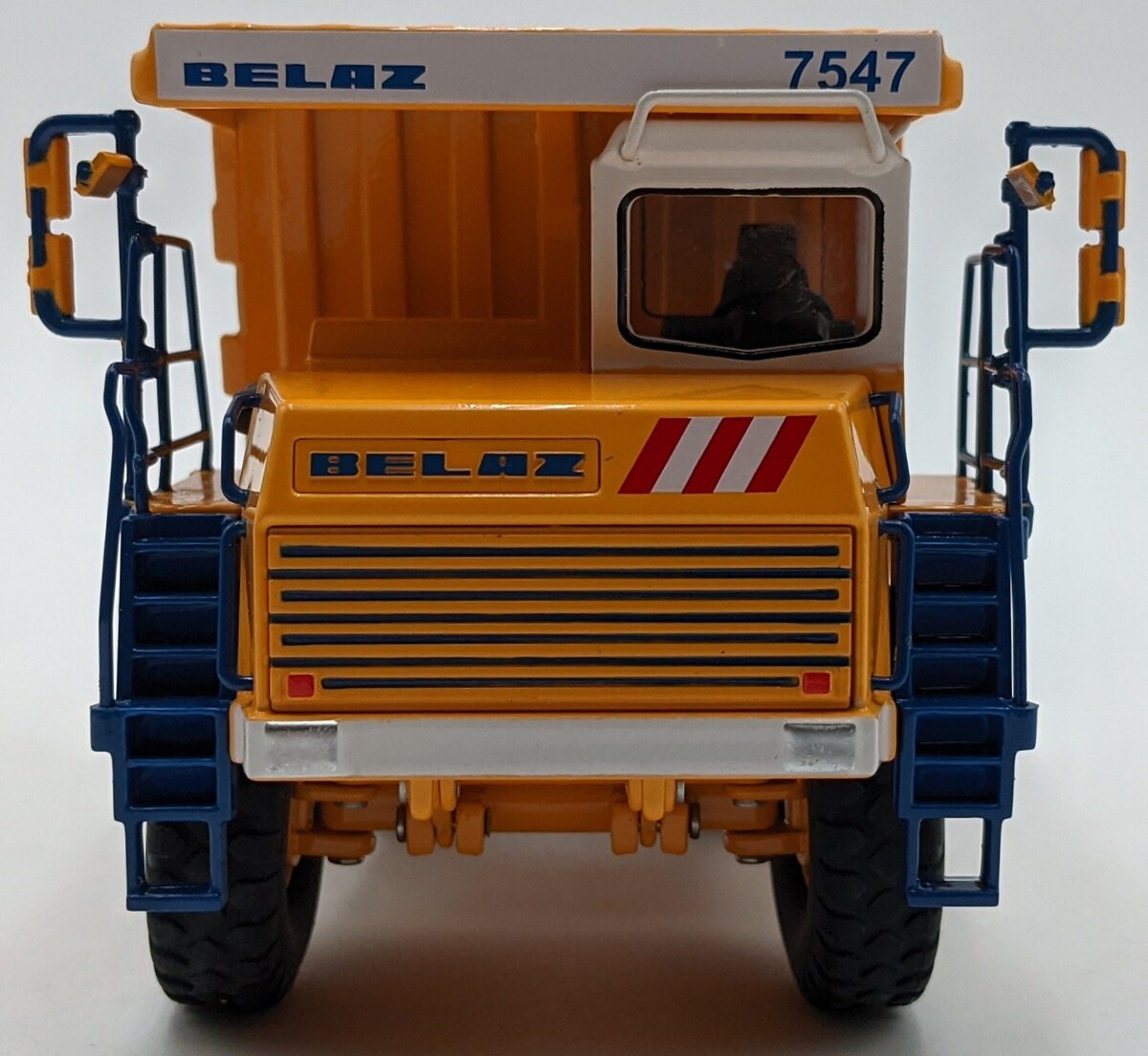 USK 75470 1:50 Belaz 7547 Mining Dump Truck