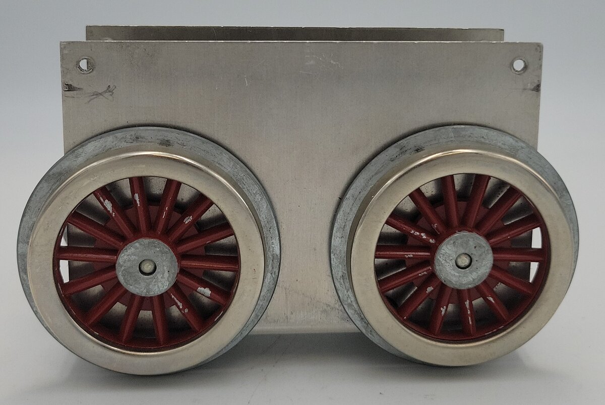 Williams Reproductions 9U-Frame Bild-A Loco Dummy with ME Red Spoked Wheels