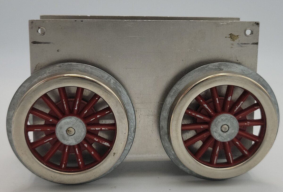 Williams Reproductions 9U-Frame Bild-A Loco Dummy with ME Red Spoked Wheels
