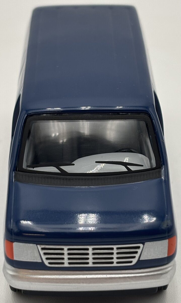 Penjoy 1:50 Blue Ford E-Series Cargo Van