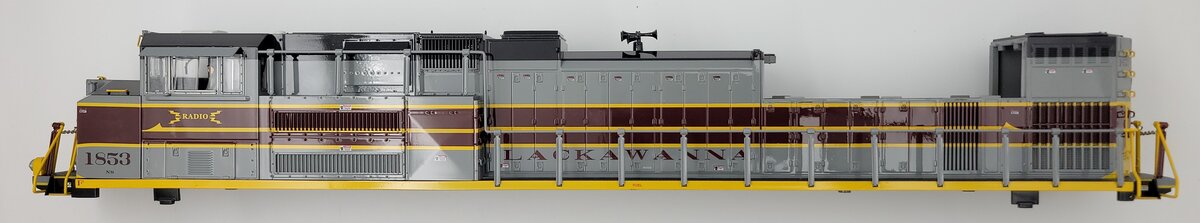 Lionel 39596-2 DL&W NS SD70ACe Diesel Locomotive Body Shell #1853