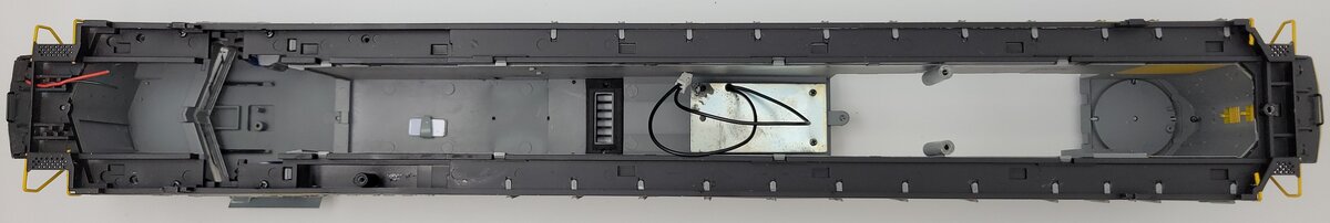 Lionel 39596-2 DL&W NS SD70ACe Diesel Locomotive Body Shell #1853