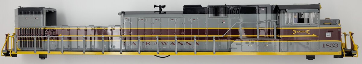 Lionel 39596-2 DL&W NS SD70ACe Diesel Locomotive Body Shell #1853