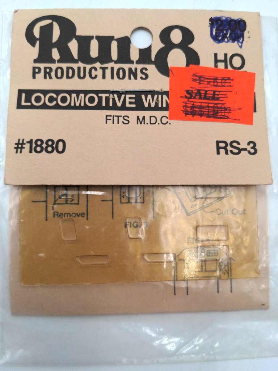 Run8 Productions 1880 HO Window Set RS3