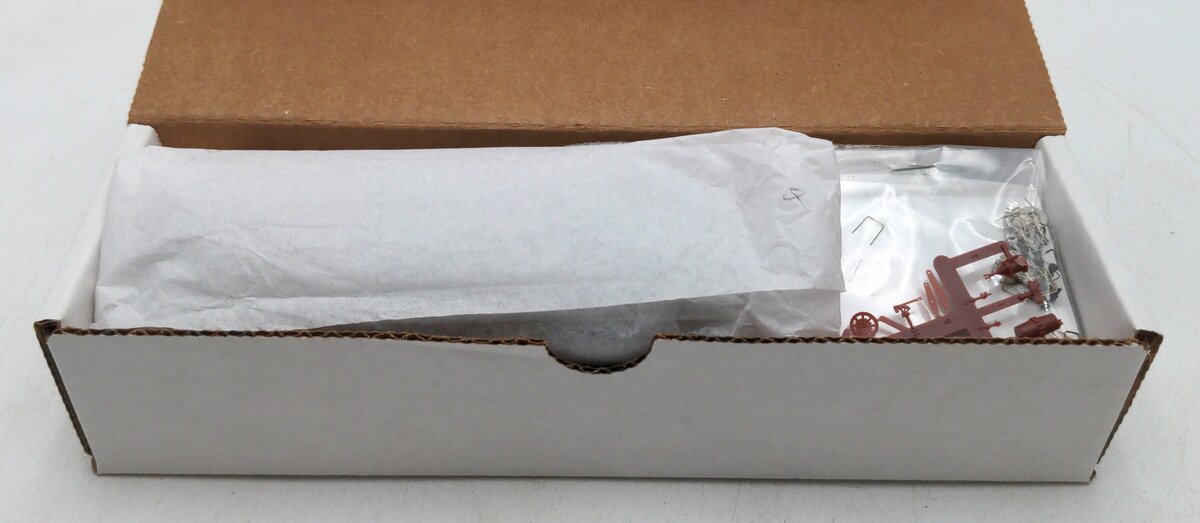 Sunshine Models 17.16 HO CB&Q XM-30 26000 Series Single Sheathed Boxcar