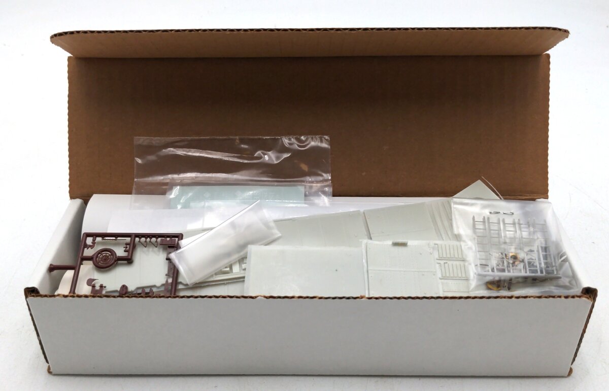 Sunshine Models 21.14 HO Scale Seaboard "Silver Comet" A.R.A 1932 Boxcar Kit
