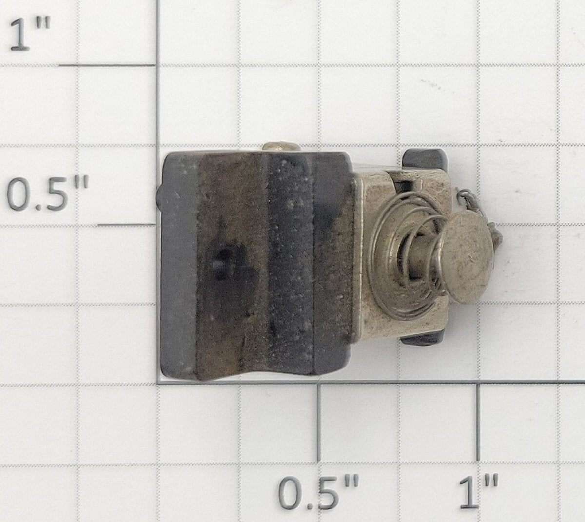 Lionel 481-6 O Gauge Collector Roller and Bracket Assembly
