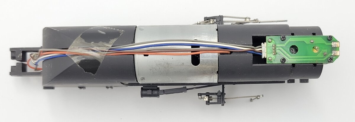 S-Helper SHS-STM S Scale Steam Engine Locomotive Clam Shell with Motor