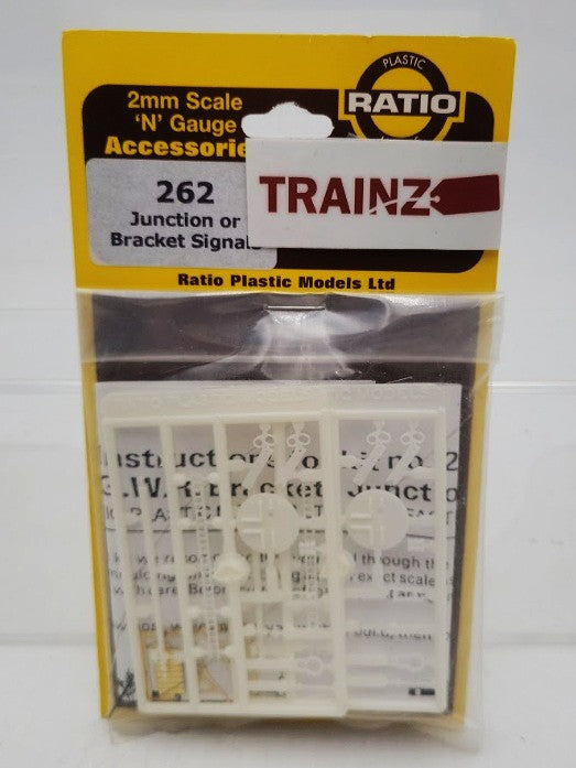 Ratio 262 N Gauge 2mm Scale Junction or Bracket Signals Accessories Plastic Kit