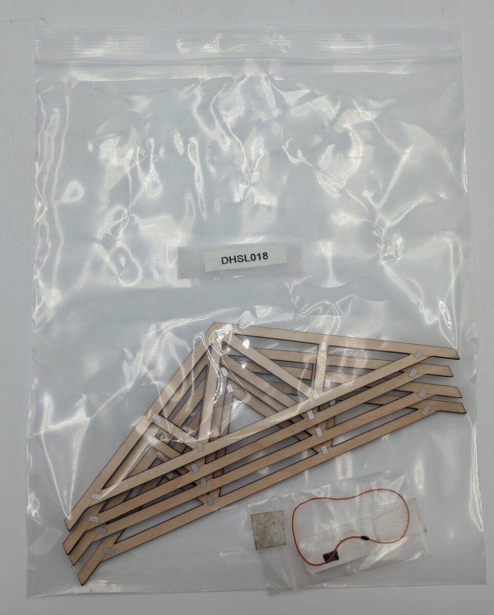 DHS DHSL018 1:50 Wood Truss Load