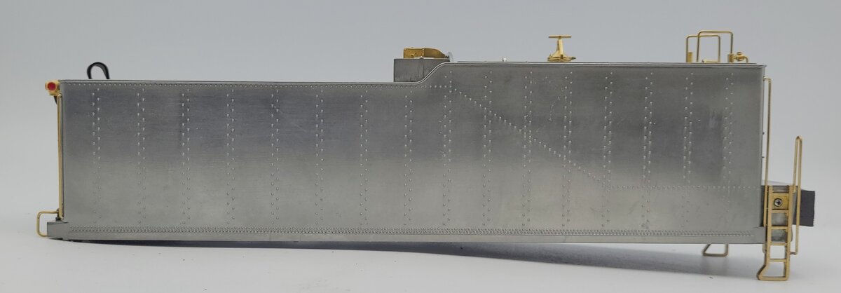 Lionel 11469-T02 Diecast Pilot Legacy AC-12 Oil Tender Body Shell