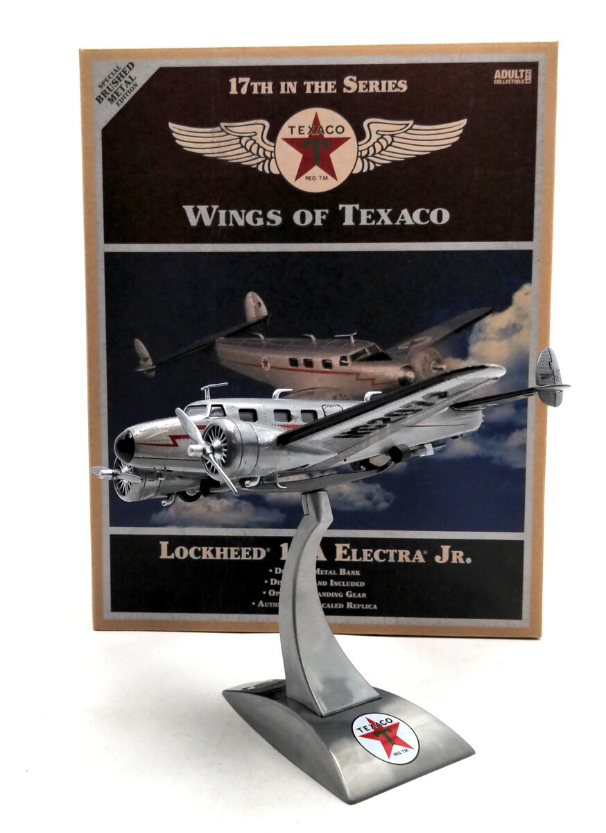 Ertl CP5901 1:32 Lockheed 12A Electra Jr. 