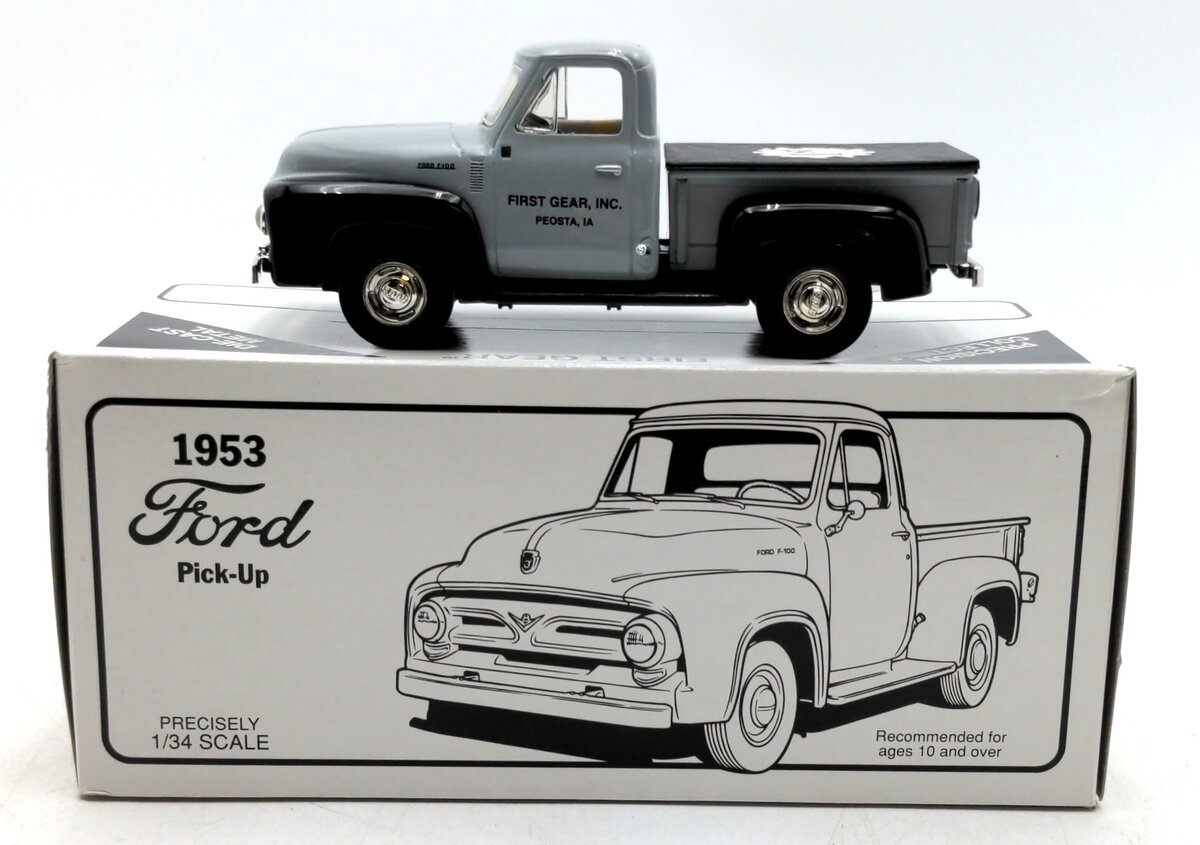 First Gear 19-0006 1:34 Scale 1953 Ford F-100 Pickup Truck "First Gear"