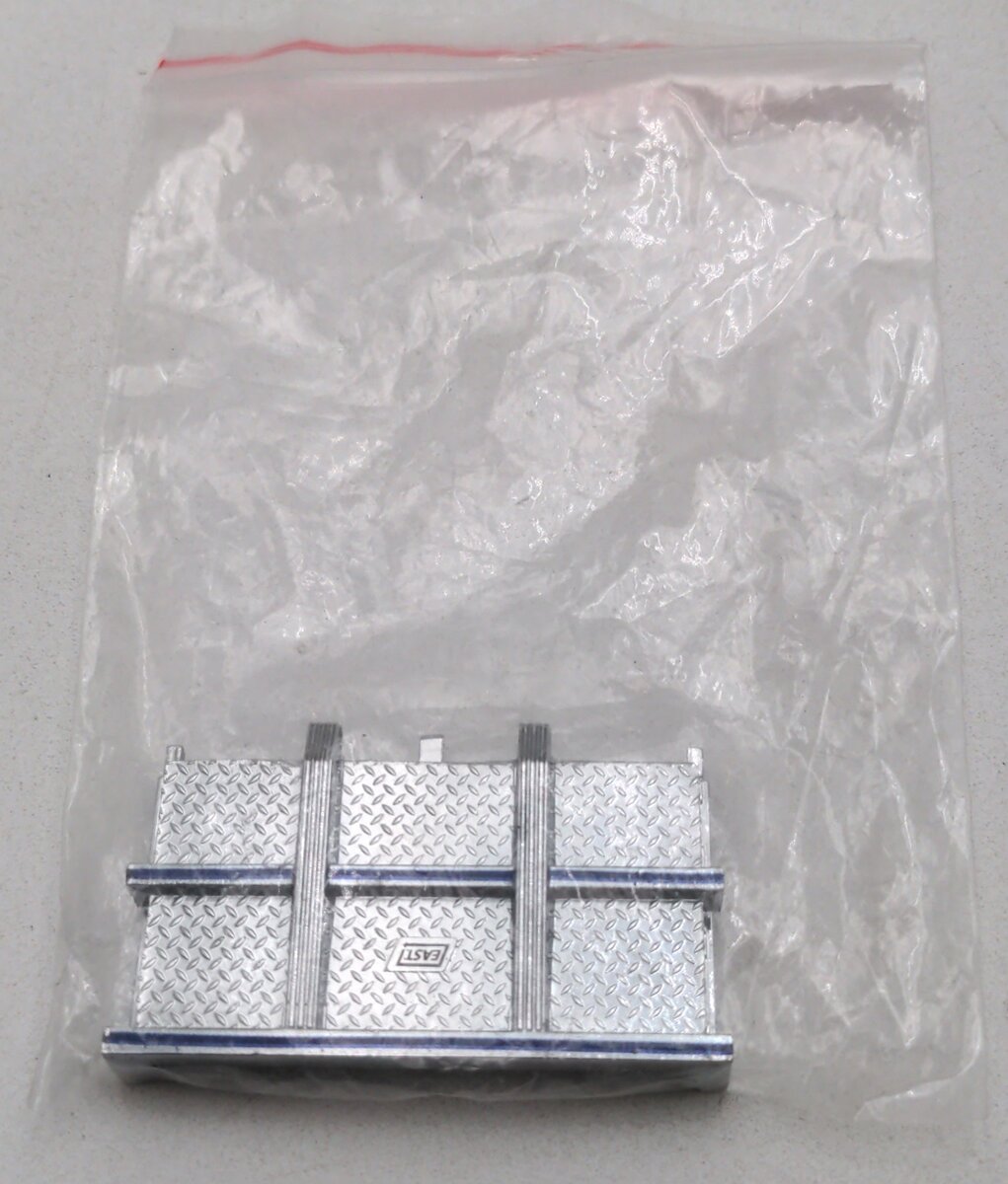 Steel City SWP008 1:48 Merit Headache Rack - No Base - Unfinished