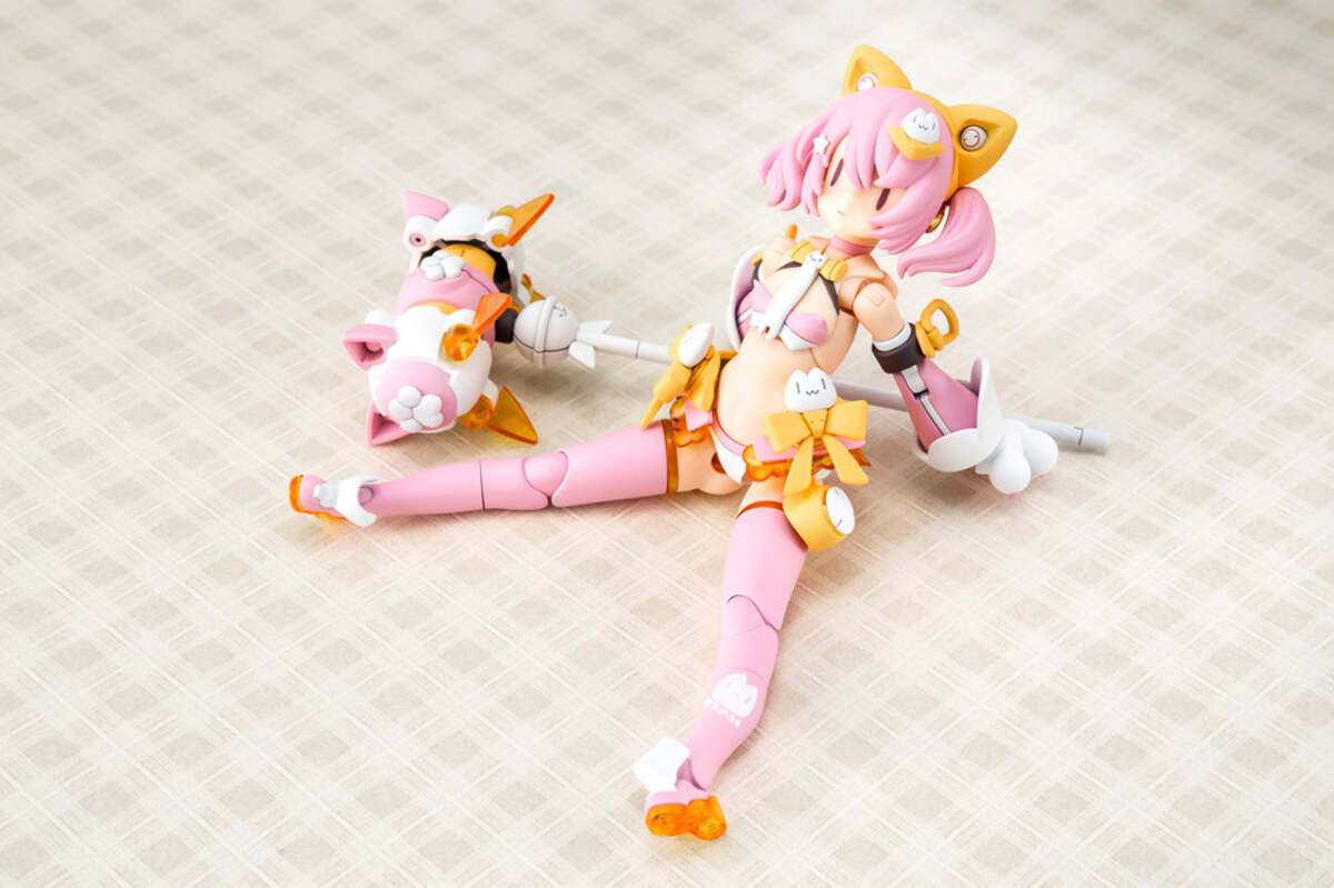 Kotobukiya KP740R 1:1 Megami Device Puni Mofu Mao Figure Plastic Model Kit