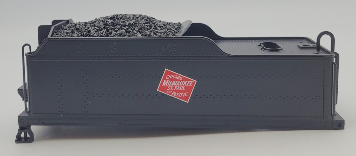 Lionel 81038-T02 Milwaukee Road Mikado 2-8-2 Coal Tender Body Shell #8693