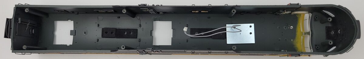 Lionel 82781-2 E7 Seaboard Diesel Locomotive Body Shell #3019