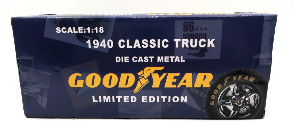 Golden Wheels 35400 1:18 Scale Goodyear 1940 Classic Tow Truck Bank