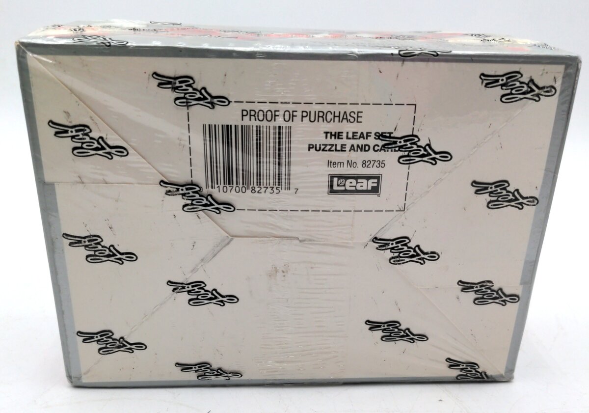 Leaf 82735 1990 Series 1 Hobby Box Yogi Berra Hall Of Fame Puzzle and Cards