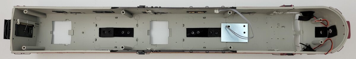 Lionel 82777-2 Milwaukee E7 Diesel Locomotive Body Shell #17A