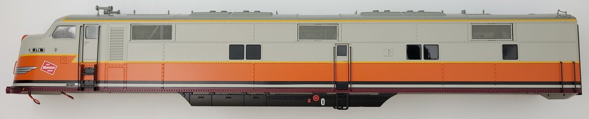 Lionel 82777-2 Milwaukee E7 Diesel Locomotive Body Shell #17A