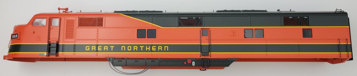 Lionel 82776-2 Great Northern E7 Diesel Locomotive Body Shell #501B