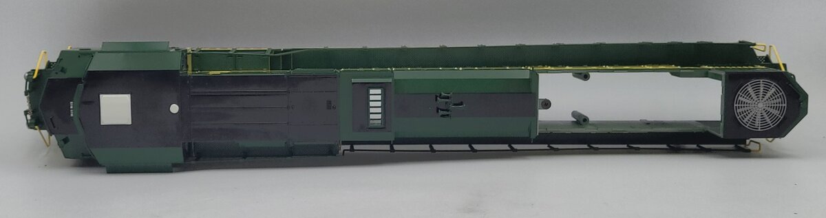 Lionel 39625-2 Erie NS Heritage SD70ACE Diesel Locomotive Body Shell #1832