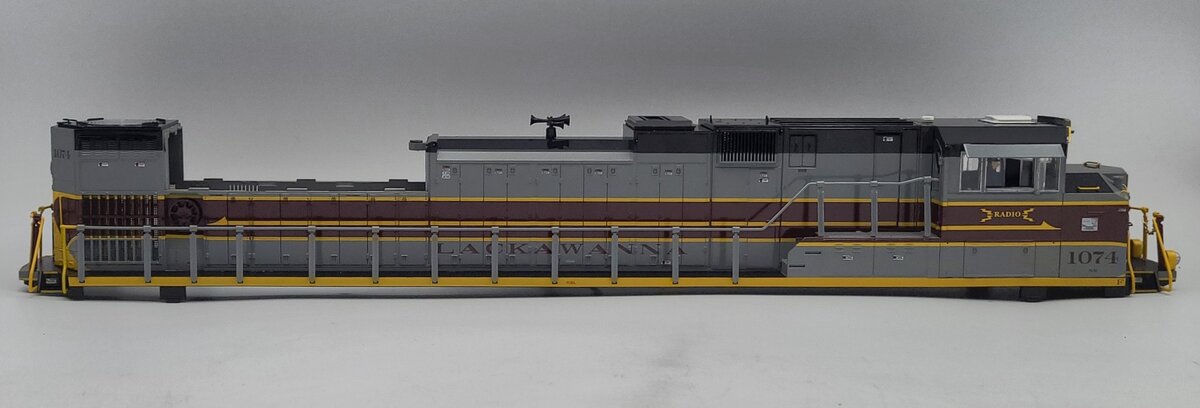 Lionel 39595-2 Lackawanna NS Heritage SD70ACE Diesel Locomotive Body Shell #1074