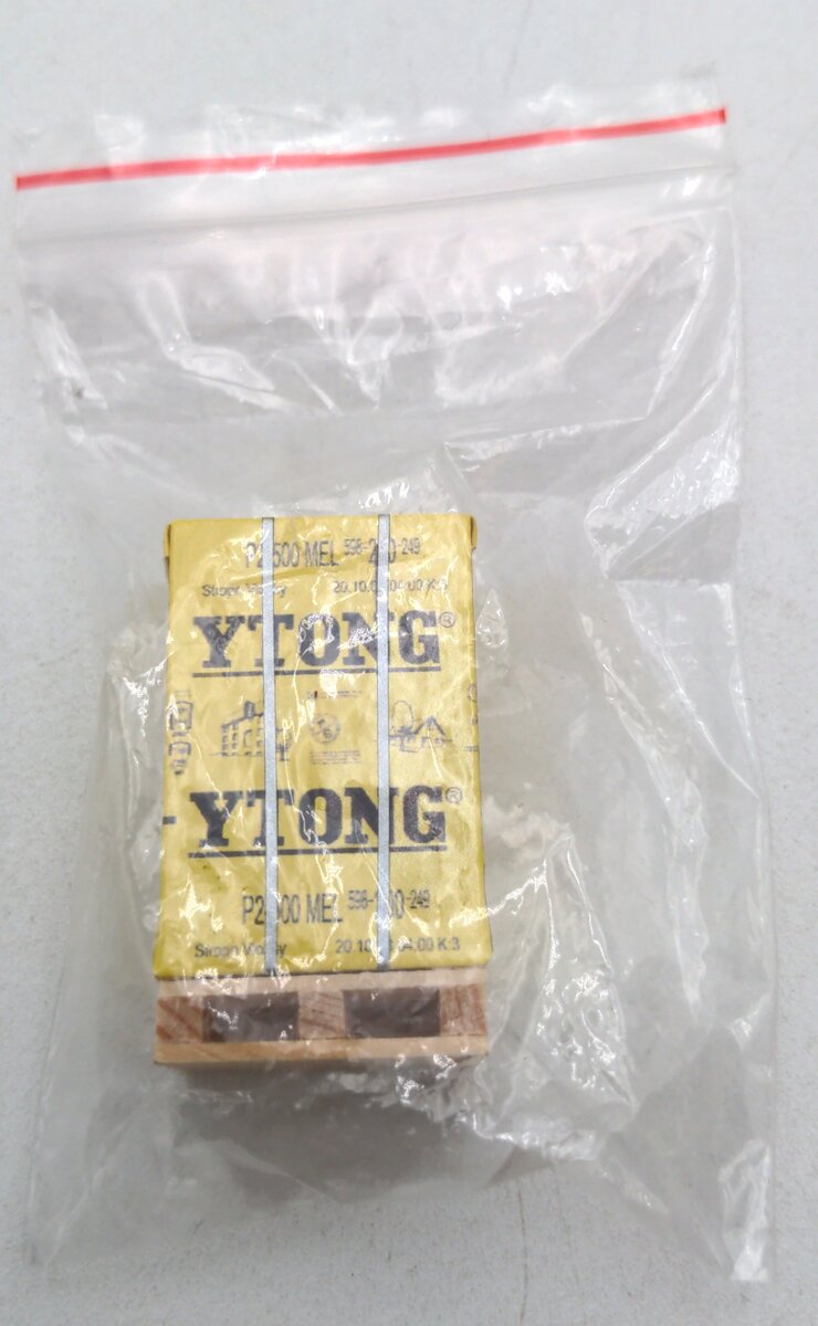 Tekno 81134 1:50 Load of Ytong Pallet