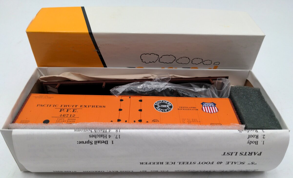 Pacific Rail 2302.1 S Scale Steel Ice Reefer Fruit Express R-40-23 #46712