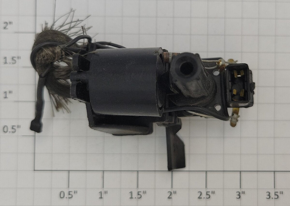 Lionel 8141-50 O Gauge Black Smoke Unit Assembly w/ Trigger Contacts & Resistor