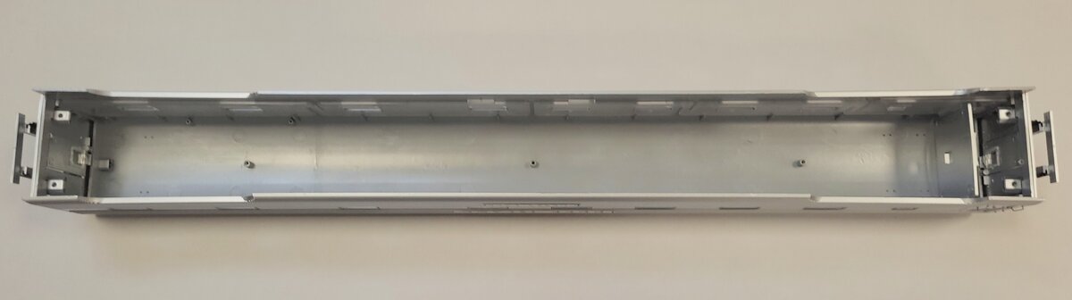 Lionel 82569-2 Rock Island "Odessa Lake" 21" Streamlined Passenger Car Shell
