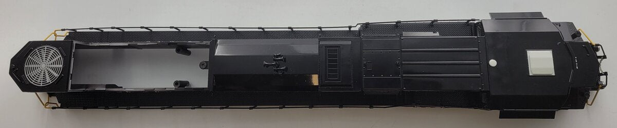 Lionel 39646-2 SD-70 Penn Central NS Heritage Legacy SD70ACe Diesel Shell #1968