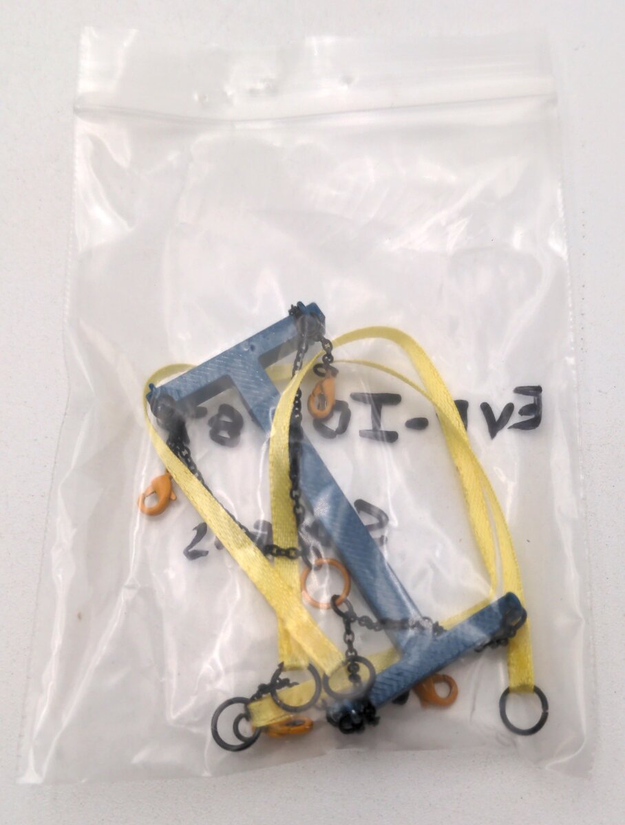 Evot EV3D-IB-87-B 1:87 I-Beam Lifting Frame w/Straps - Blue