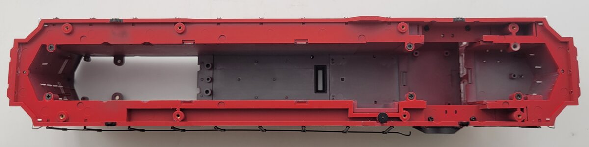 Lionel 38783-2 GP-35 Burlington CB&Q GP-35 Diesel Locomotive Shell #996