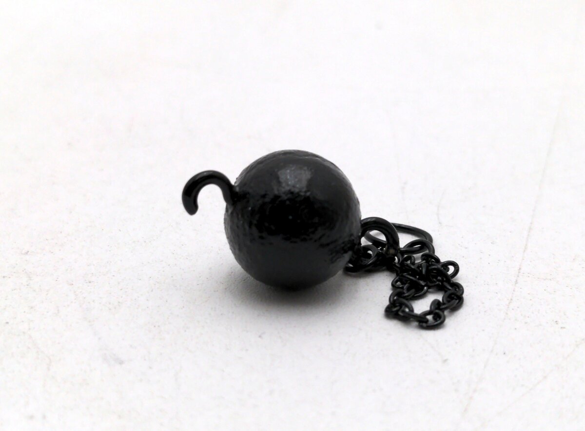 Evot EV01-WB-K 1:50 Single Wrecking Ball on Chain - Black