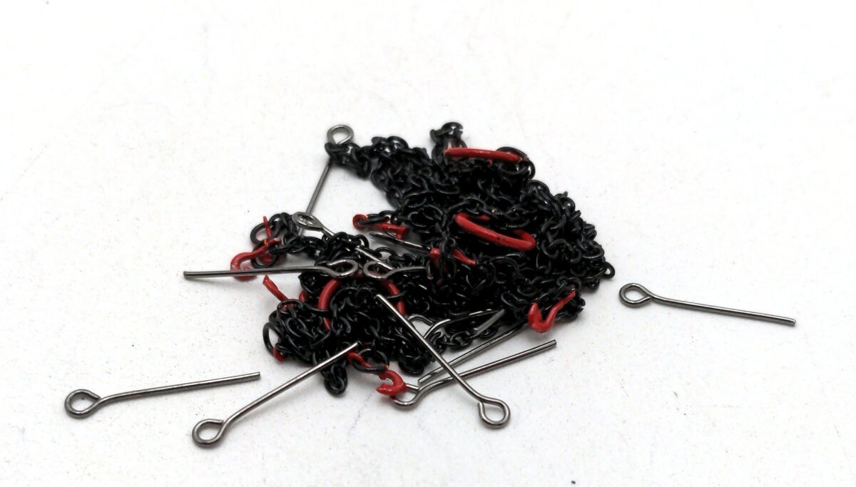 Evot EV04-CC-R 1:50 Cargo Container Sling Set - Red Hook (Set of 3)