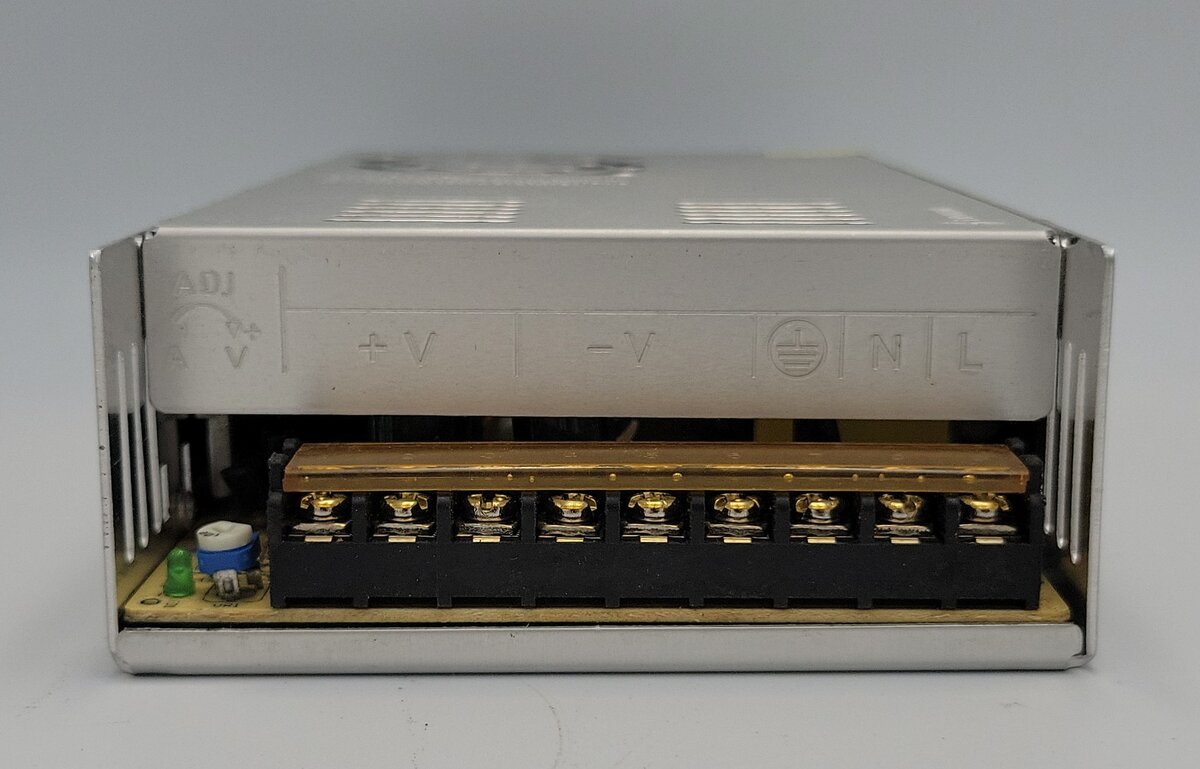 Acme S-360-24 O Gauge 24Volt / 15Amp / 360Watt Regulated Switching Power Supply