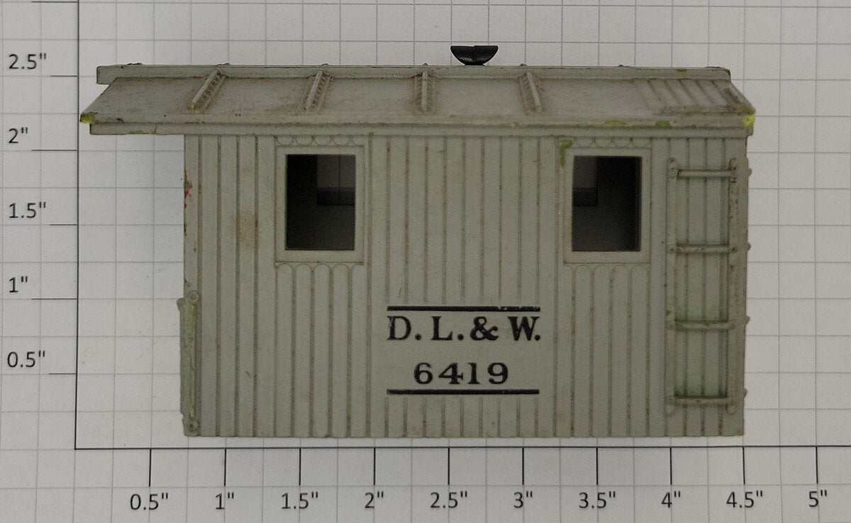 Lionel 2419-9  O Gauge D.L.&W. Gray Cab Assembly with Smoke Stack #6419