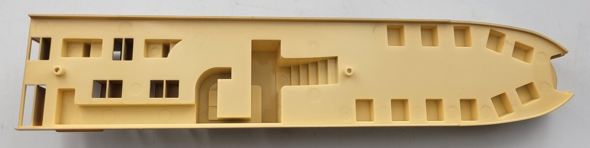 Lionel 82570-5 Tan Observation Car Seating Interior Insert with Bar