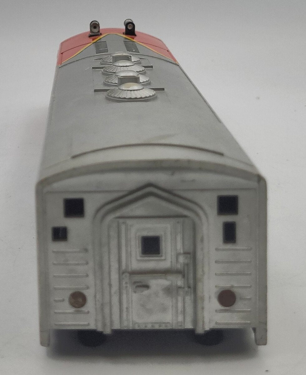 Lionel 2353-2X Damaged Santa Fe F-3 Alco Diesel Locomotive Shell
