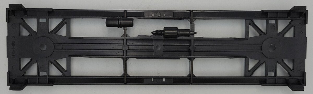 Lionel 6415-T-10 O Gauge Plastic Triple Dome Tank Car Frame