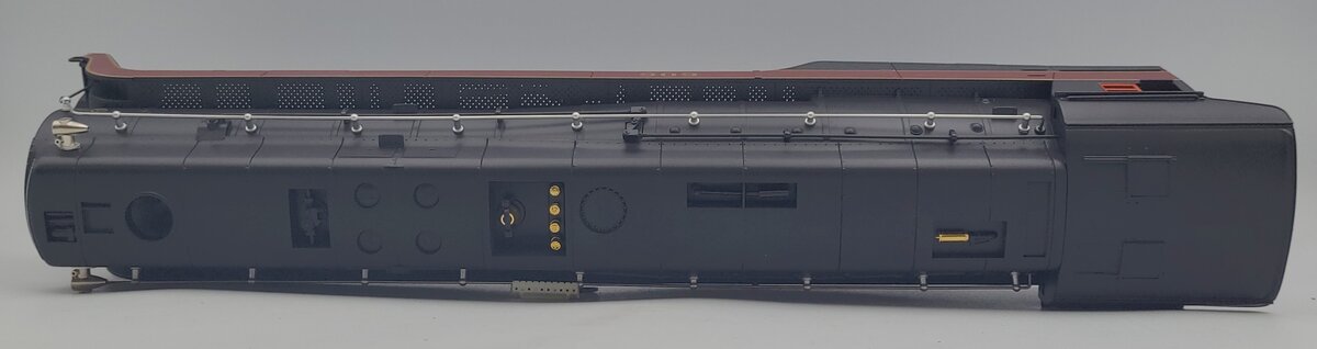 Lionel 38026-2 N&W Diecast TMCC 4-8-4 J-Class Steam Locomotive Body Shell #606