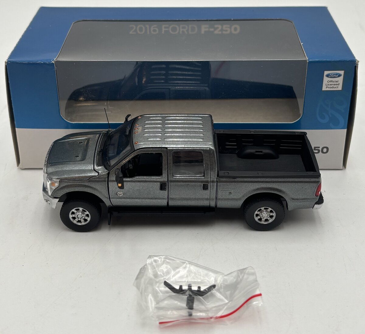 Sword Models SW1200-A 1:50 Gray 2016 Ford F250 Pickup Truck Ext Cab 6 Ft Bed