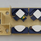 Lionel 39139-5 Streamlined Passenger Car Diner Car Interior
