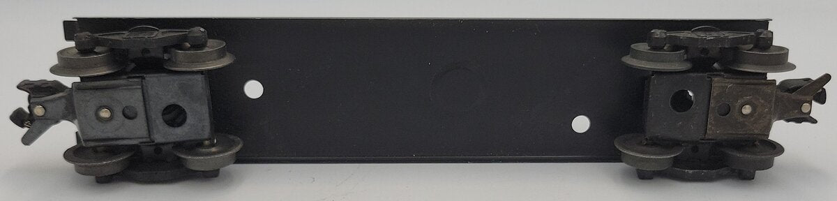 Lionel 6464-9 O Gauge Boxcar Frame w/ 2 Holes & 479-2 Operating Coupler Trucks