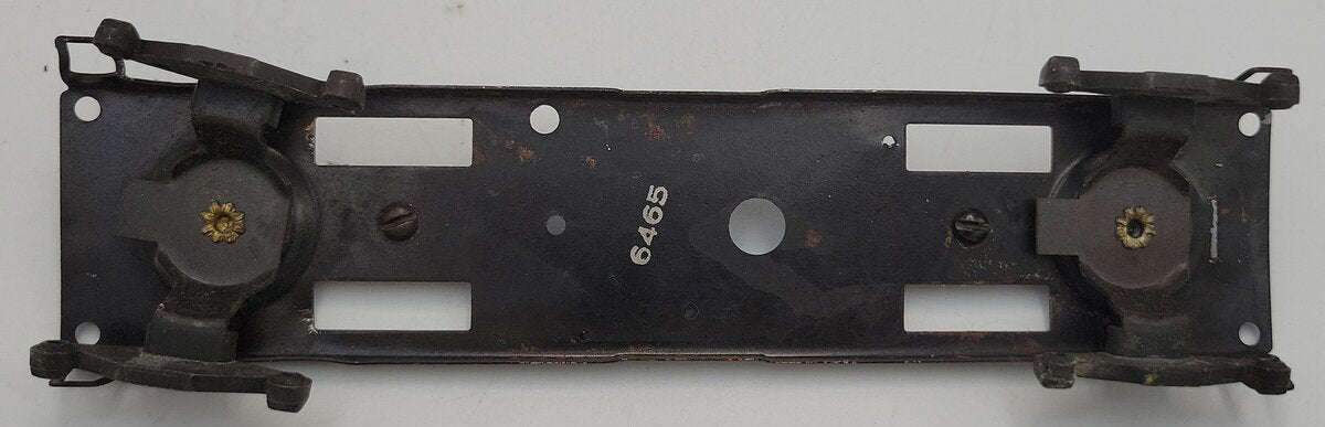 Lionel 6465-6 O Gauge Gray Metal Tank Car Frame with Some Rust