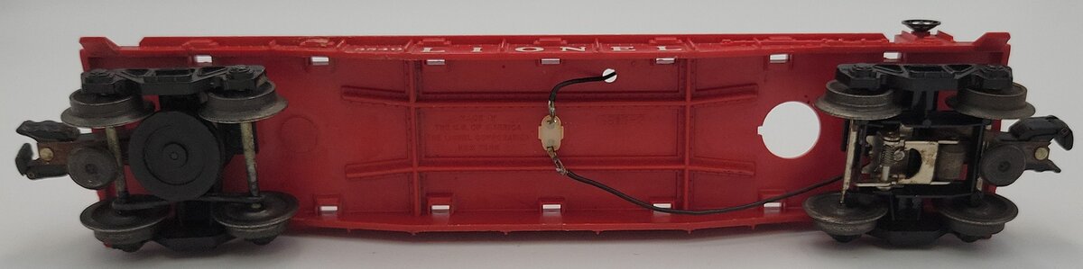 Lionel 3540-1 O Gauge Operating Radar Flatcar Frame w/ Operating Coupler Trucks