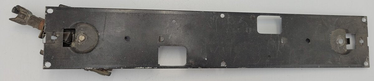 Lionel 2623-2 O Gauge Manhattan Passenger Car Frame w/ Operating Coupler Truck