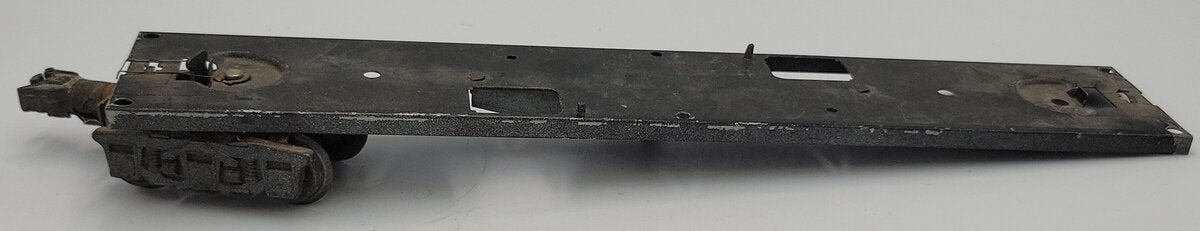 Lionel 2623-2 O Gauge Manhattan Passenger Car Frame w/ Operating Coupler Truck